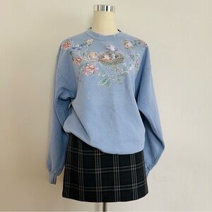 Vintage Sweatshirt Grandmacore 90s Crewneck Pullover Size M Blue Floral Birds